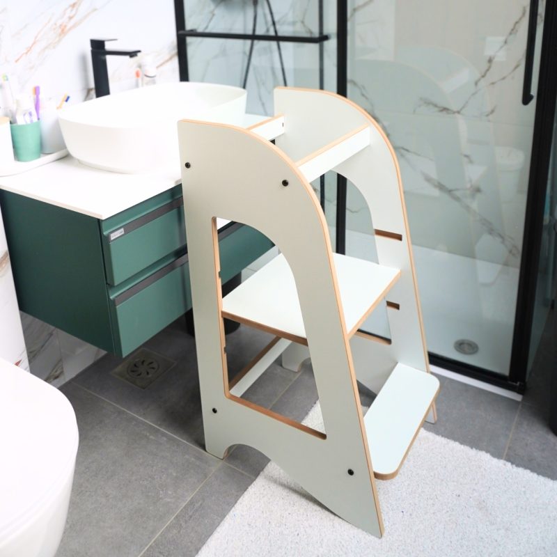 Learning Tower - White